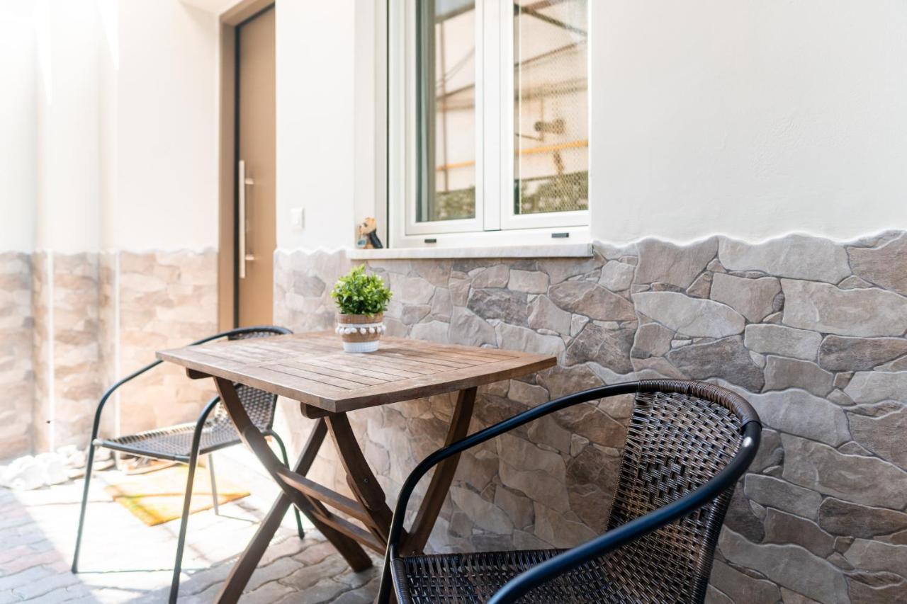 Peggy'S Apartment In Chania Ханья Экстерьер фото